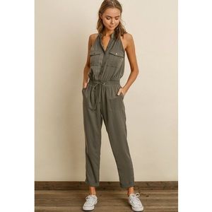 Felix sleeveless jumpsuit